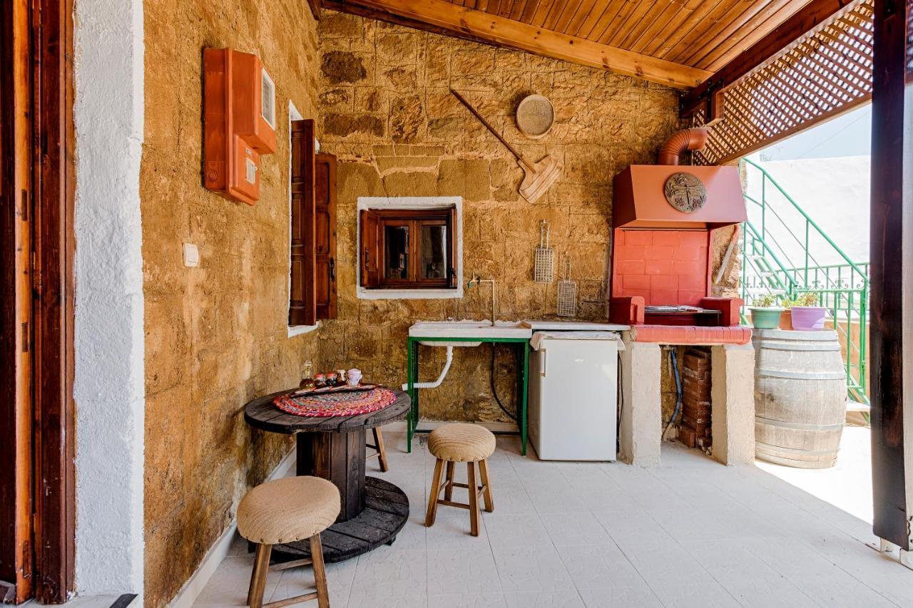 Hara's Traditional Detached House In Malona * Μάλονα Village